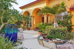 3921 MIMOSA PLACE, PALM HARBOR, FL 34685 Sold 06/16/25