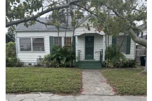 1310 17TH TERRACE, SAINT PETERSBURG, FL 33704 Sold 12/16/24