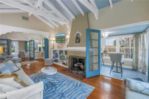 118 26TH AVENUE, SAINT PETERSBURG, FL 33704 Sold 12/20/24