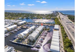 6125 MOORINGS DRIVE, SAINT PETERSBURG, FL 33712 Sold 04/17/25