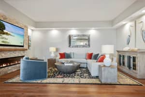 600 EDGEWATER DRIVE, DUNEDIN, FL 34698 Sold 01/30/25