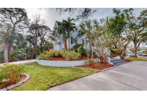 9034 BAYWOOD PARK DRIVE, SEMINOLE, FL 33777 Sold 06/17/25