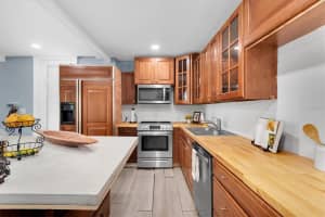5021 69TH WAY, SAINT PETERSBURG, FL 33709 - MLS#MFRTB8323831
