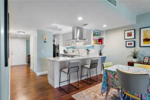 4925 38TH WAY, ST PETERSBURG, FL 33711 Sold 05/15/25