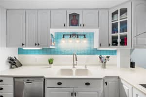 4925 38TH WAY, ST PETERSBURG, FL 33711 Sold 05/15/25
