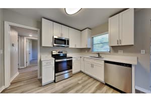 1524 VALENCIA STREET, CLEARWATER, FL 33756 Sold 01/09/25