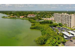 7050 SUNSET DRIVE, SOUTH PASADENA, FL 33707 Sold 12/23/24