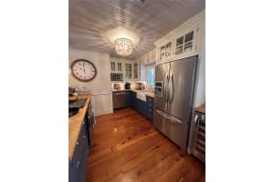 3662 BAYSHORE BOULEVARD, SAINT PETERSBURG, FL 33703 Sold 02/28/25