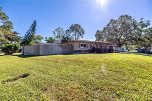 2555 55TH STREET, SAINT PETERSBURG, FL 33710 Sold 01/07/25