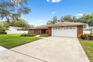 13906 SEAFORTH MANOR WAY, TAMPA, FL 33613 Sold 02/14/25