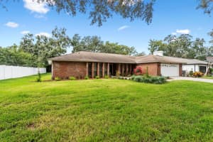 13906 SEAFORTH MANOR WAY, TAMPA, FL 33613 Sold 02/14/25