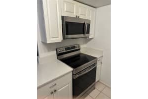9744 LAKE SEMINOLE DRIVE, LARGO, FL 33773 Sold 06/24/25