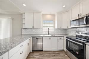 6100 40TH AVENUE, ST PETERSBURG, FL 33709 Sold 02/21/25
