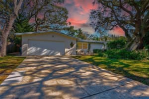 1320 PARKVIEW LANE, LARGO, FL 33770 Sold 01/23/25