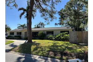 1944 CAROLINA AVENUE, SAINT PETERSBURG, FL 33703 Sold 12/27/24