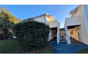 138 HUNTER LAKE DRIVE, OLDSMAR, FL 34677 Sold 04/22/25