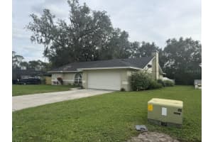 2302 SUGAR CREEK DRIVE, LAKELAND, FL 33811 Sold 12/27/24