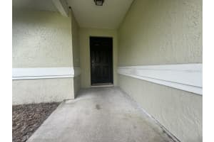 2302 SUGAR CREEK DRIVE, LAKELAND, FL 33811 Sold 12/27/24