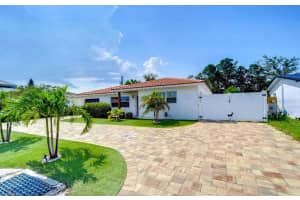 220 45TH AVENUE, ST PETE BEACH, FL 33706 Sold 03/21/25