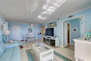10216 REGAL DRIVE, LARGO, FL 33774 Sold 06/20/25