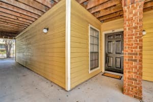 8605 MALLARD RESERVE DRIVE, TAMPA, FL 33614 Sold 03/29/25