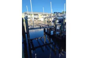127ss COQUINA KEY DR SE DRIVE, ST PETERSBURG, FL 33705 - MLS#MFRTB8324553