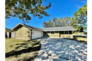 927 BEACON STREET, PALM BAY, FL 32907 Sold 02/18/25