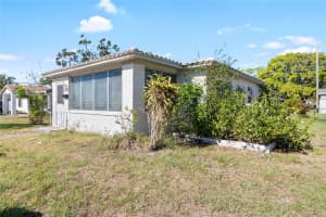 715 40TH AVENUE, SAINT PETERSBURG, FL 33703 Sold 02/26/25