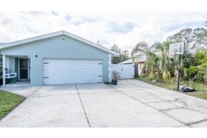 5218 VENETIAN BOULEVARD, SAINT PETERSBURG, FL 33703 Sold 04/30/25
