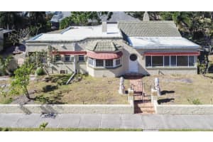 1756 PASADENA DRIVE, DUNEDIN, FL 34698 Sold 01/17/25