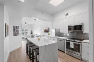 200 4TH AVENUE, ST PETERSBURG, FL 33701 Sold 01/02/25