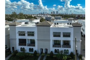 220 AUDUBON AVENUE, TAMPA, FL 33609 Sold 01/12/25