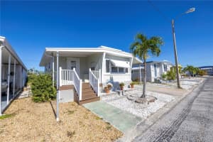 5245 FAIRFIELD AVENUE, ST PETERSBURG, FL 33707 Sold 04/16/25