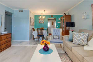 1900 59TH AVENUE, SAINT PETERSBURG, FL 33714 Sold 02/20/25