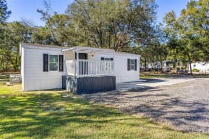 6633 DOG ROSE DRIVE, WESLEY CHAPEL, FL 33544 Sold 04/23/25