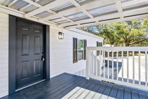 6633 DOG ROSE DRIVE, WESLEY CHAPEL, FL 33544 Sold 04/23/25