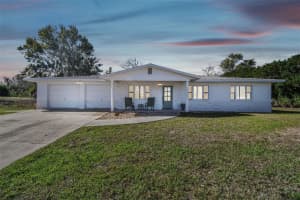 2176 N Watersedge Dr, CRYSTAL RIVER