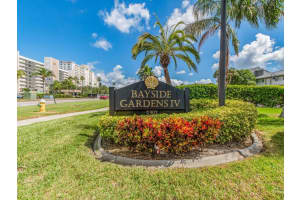 1301 GULF BOULEVARD, CLEARWATER BEACH, FL 33767 Sold 02/28/25