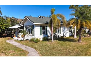 6715 32ND STREET, SAINT PETERSBURG, FL 33702 Sold 02/21/25