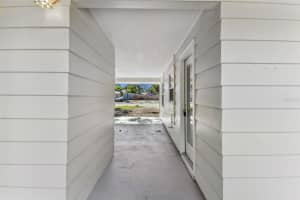 2412 38TH AVENUE, BRADENTON, FL 34205 - MLS#MFRTB8325266