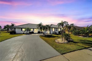1906 WOLF LAUREL DRIVE, SUN CITY CENTER, FL 33573 Sold 06/20/25