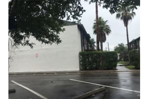 1323 BAYWATCH LOOP, TAMPA, FL 33612 - MLS#MFRTB8325370
