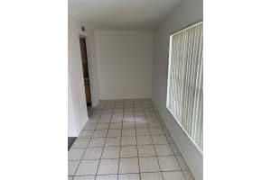 1323 BAYWATCH LOOP, TAMPA, FL 33612 - MLS#MFRTB8325370