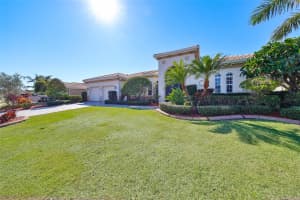 318 NOBLE FAIRE DRIVE, SUN CITY CENTER, FL 33573 Sold 04/04/25
