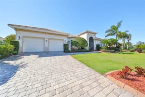 318 NOBLE FAIRE DRIVE, SUN CITY CENTER, FL 33573 Sold 04/04/25