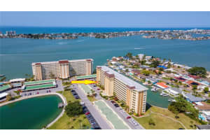 4725 COVE CIRCLE, SAINT PETERSBURG, FL 33708 Sold 01/23/25
