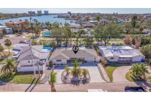 7810 CAUSEWAY BOULEVARD, SAINT PETERSBURG, FL 33707 Sold 04/04/25