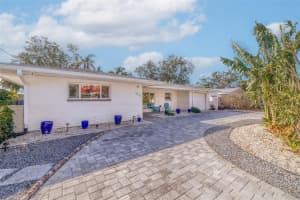 7810 CAUSEWAY BOULEVARD, SAINT PETERSBURG, FL 33707 Sold 04/04/25