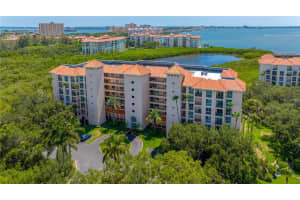 4750 Dolphin Cay Ln S #408, ST PETERSBURG