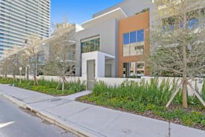 3020 W Santiago St #5, TAMPA